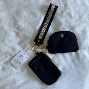 Lululemon Dual Pouch Wristlet     Black Gold